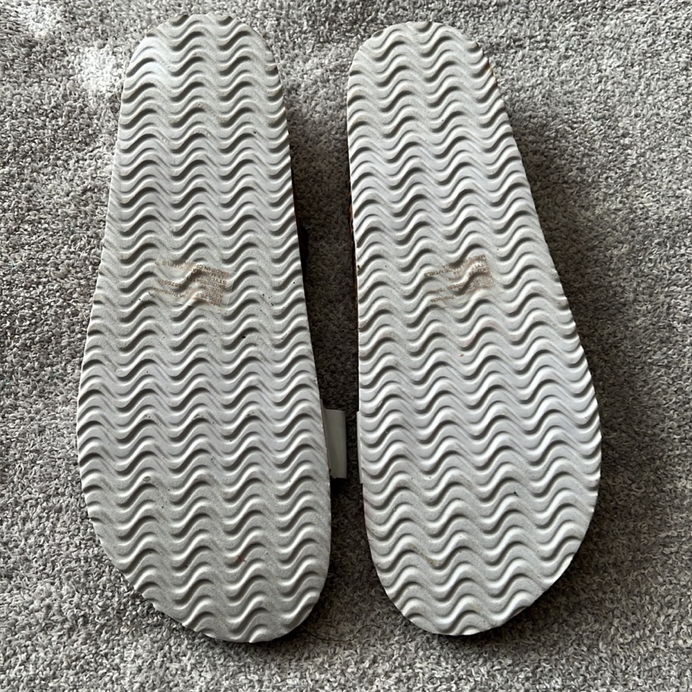 Curfew Sandals - Picture 5 of 6